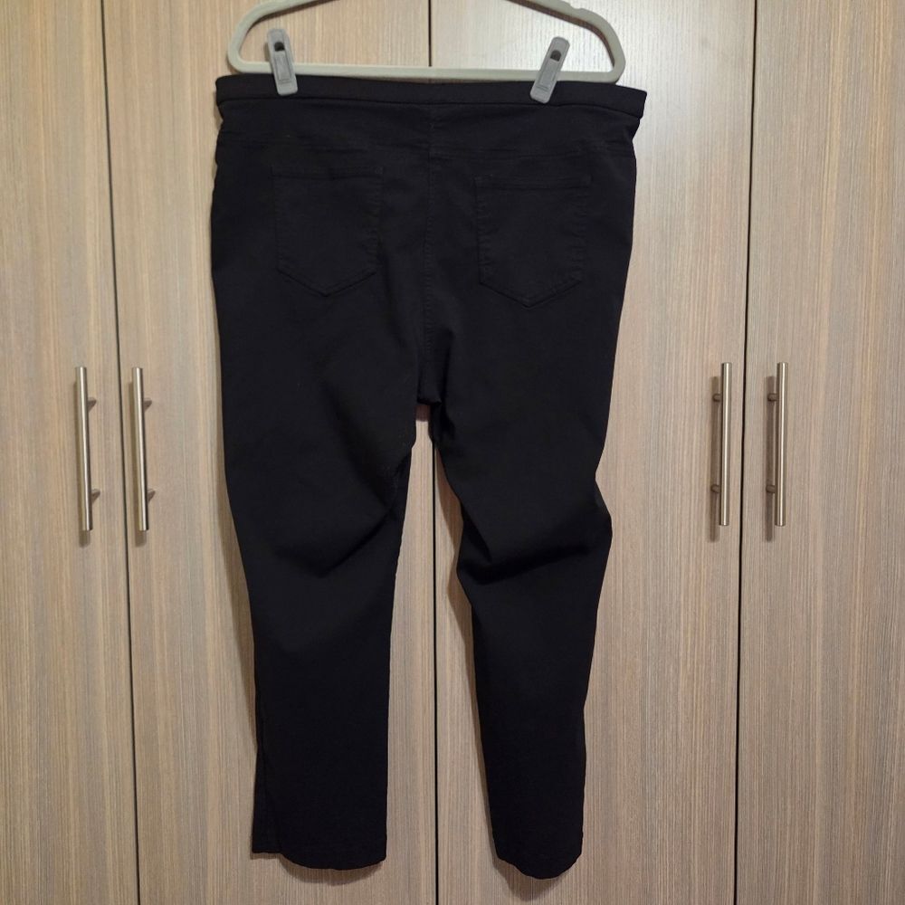 Basic Editions Straight Leg Pants - Picture 2 of 3